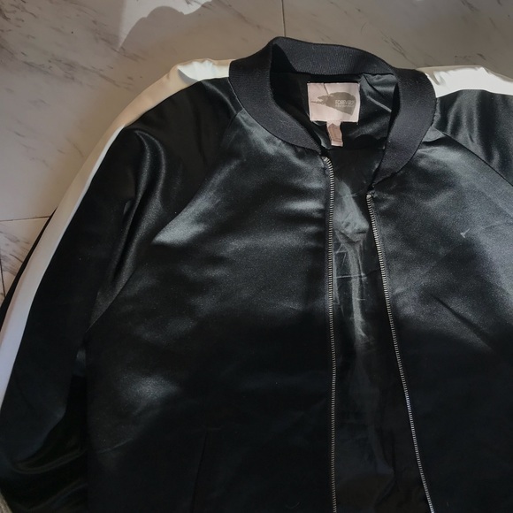 Forever 21 Bomber - Picture 2 of 6